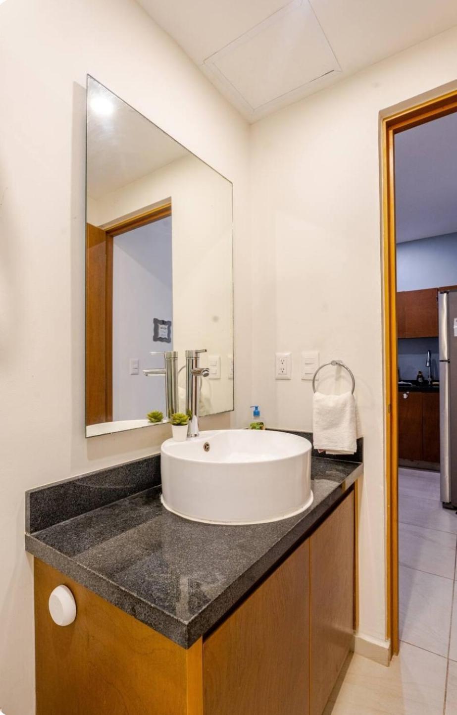 Modern 1 Bedroom Suite By Beach Great Location! Puerto Morelos Esterno foto