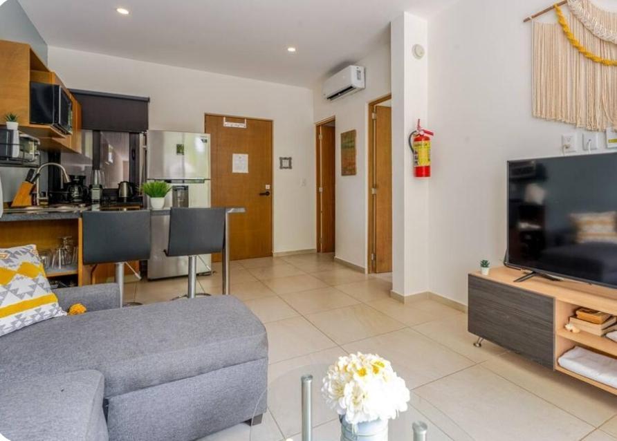 Modern 1 Bedroom Suite By Beach Great Location! Puerto Morelos Esterno foto